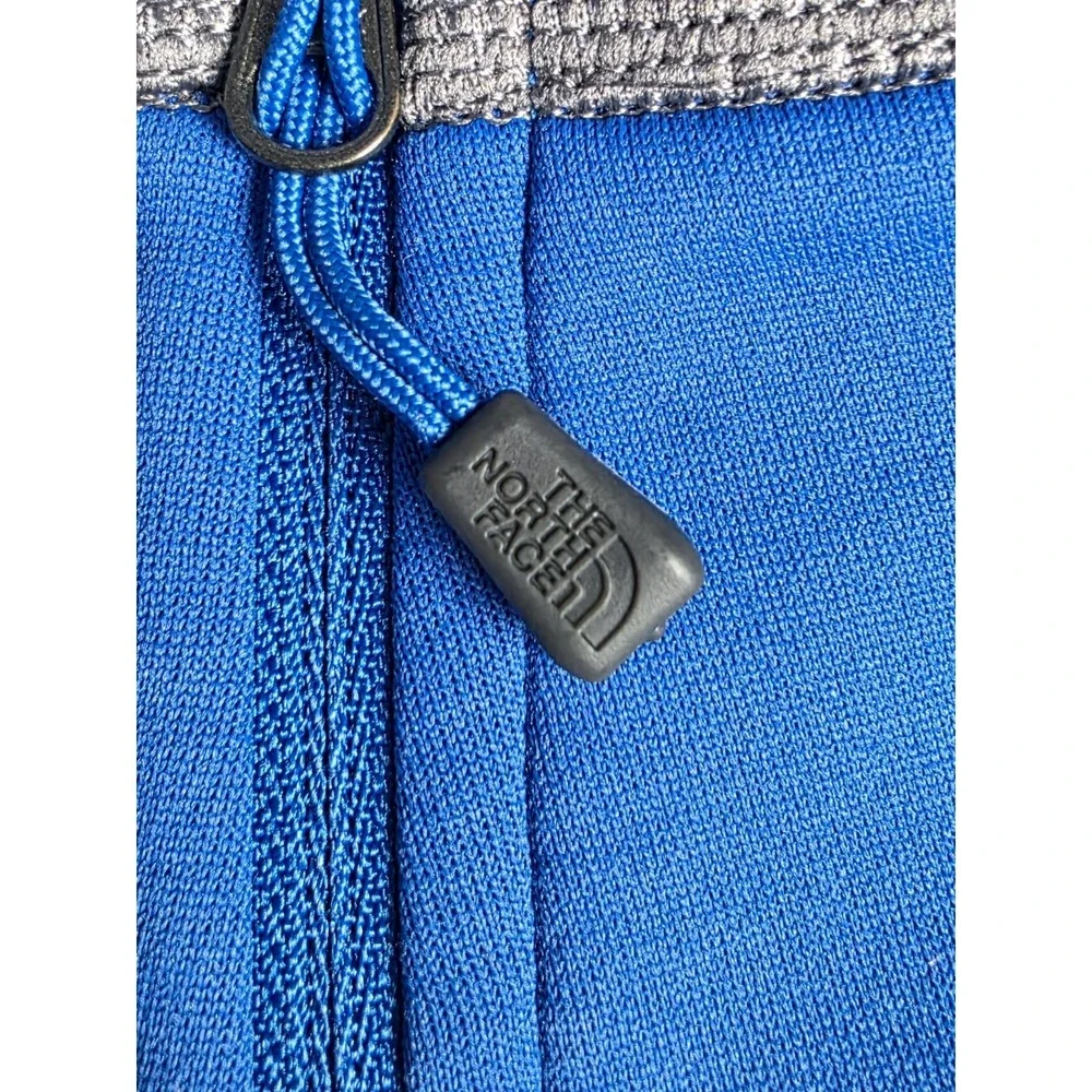 The North Face Mens FlashDry XL Quarter Zip Shirt Pullover Blue and Grey